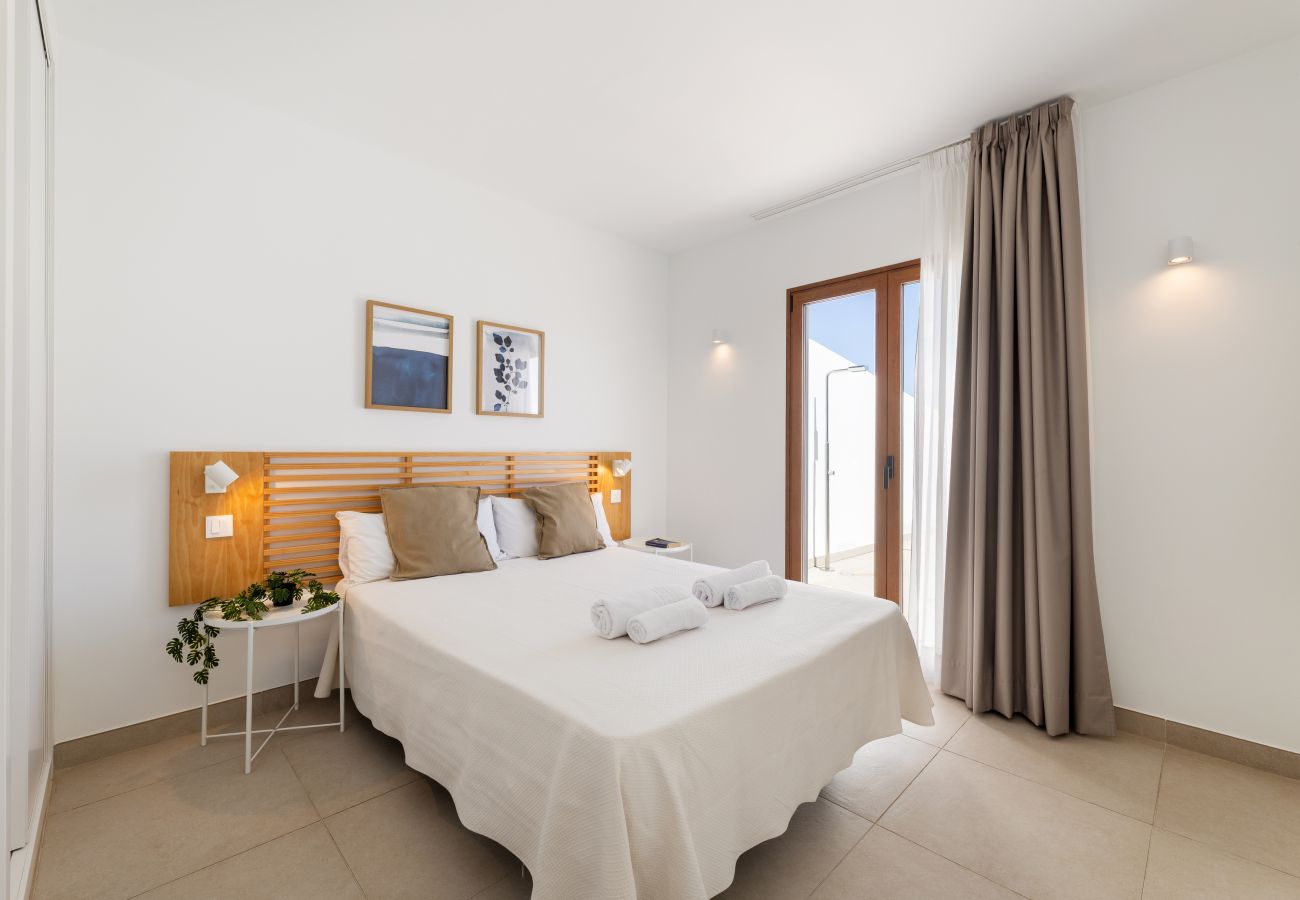 Villa en Playa Blanca - Villa Los Altos Blanca 8A by Escape Home
