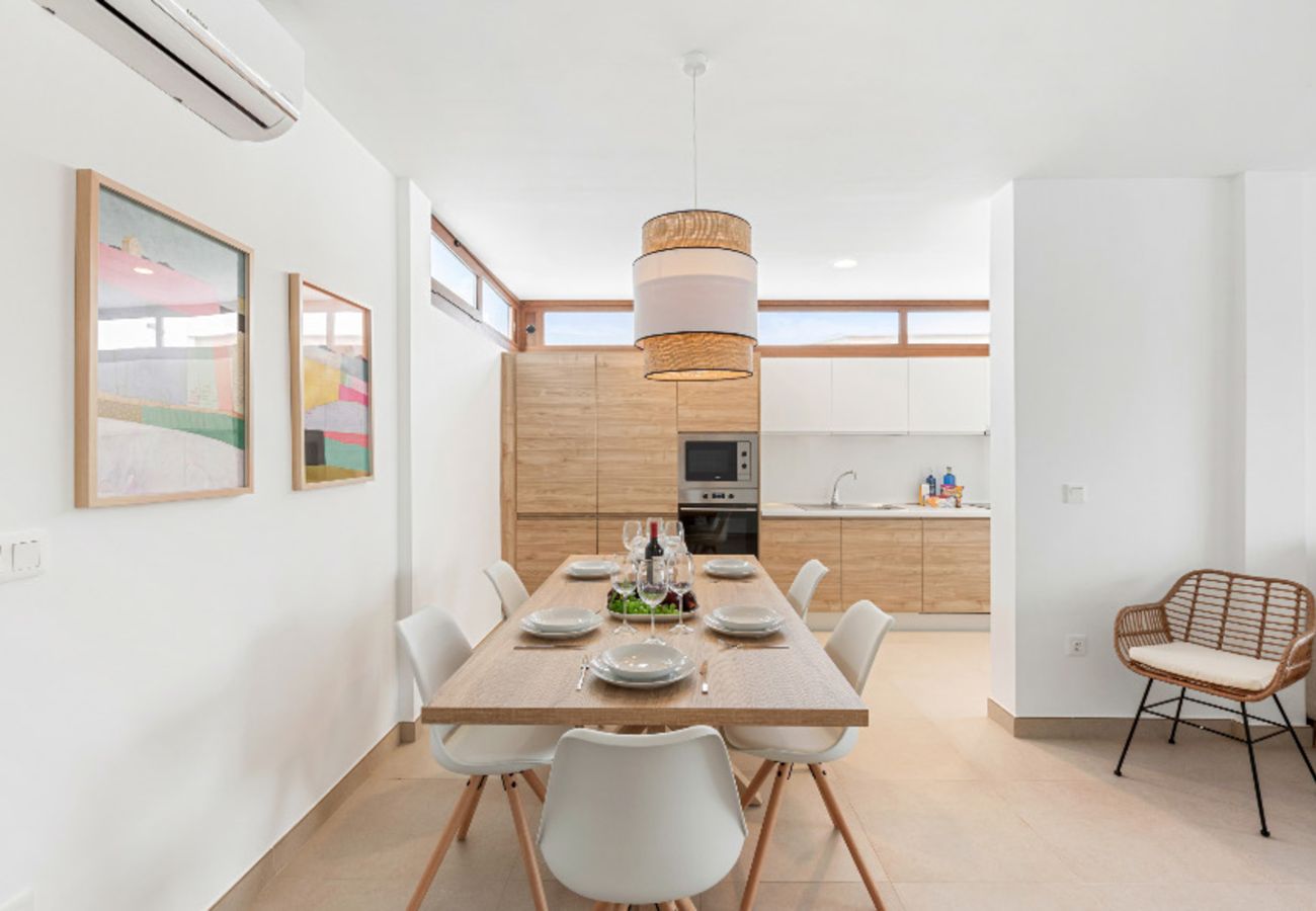 Villa en Playa Blanca - Villa Los Altos Gadea 9B by Escape Home