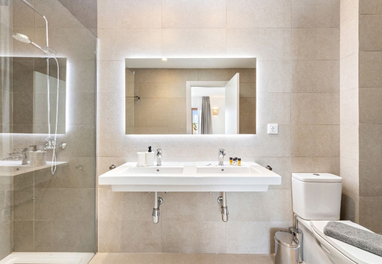 Villa en Playa Blanca - Villa Los Altos Gadea 9B by Escape Home