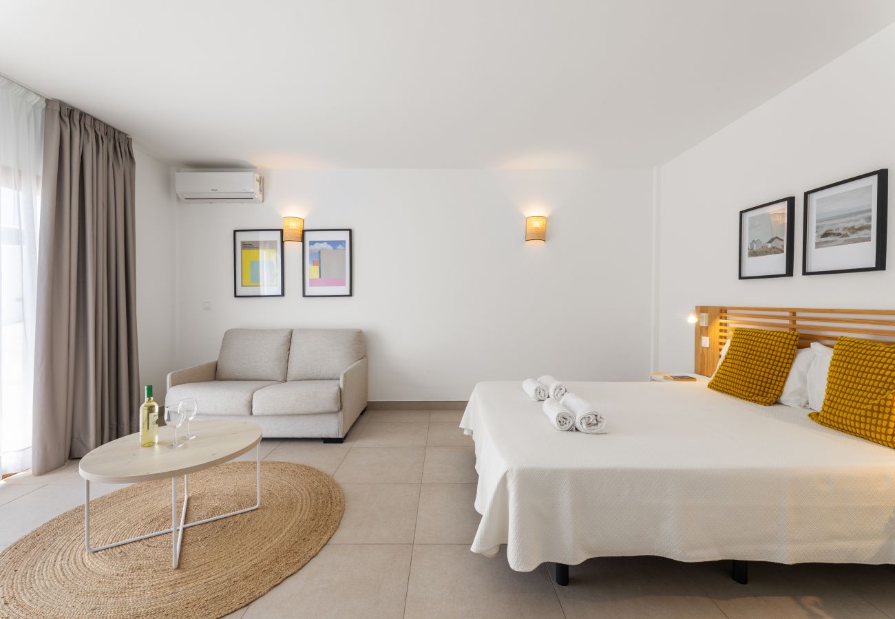 Villa en Playa Blanca - Villa Los Altos Gadea 9B by Escape Home