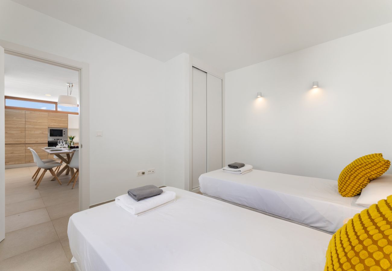 Villa en Playa Blanca - Villa Los Altos Lena 12B by Escape Home