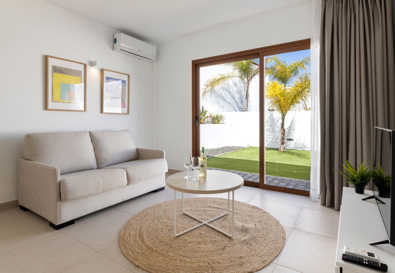 Villa en Playa Blanca - Villa Los Altos Lena 12B by Escape Home