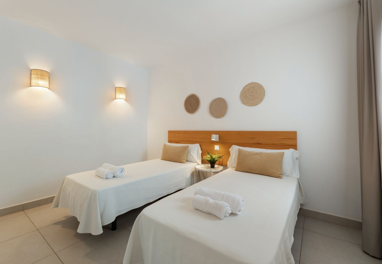 Villa en Playa Blanca - Villa Los Altos Naira 3A by Escape Home