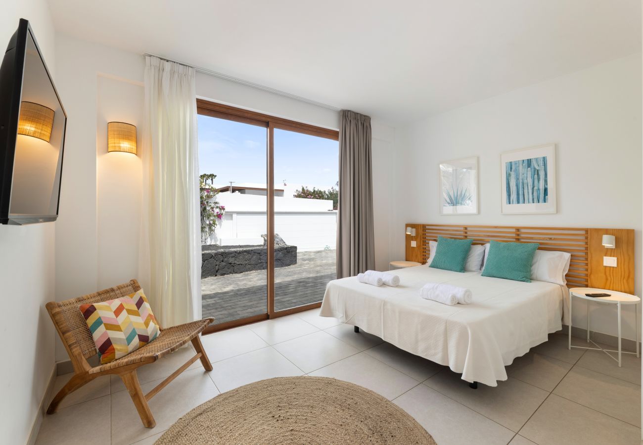 Villa en Playa Blanca - Villa Los Altos Naira 3A by Escape Home