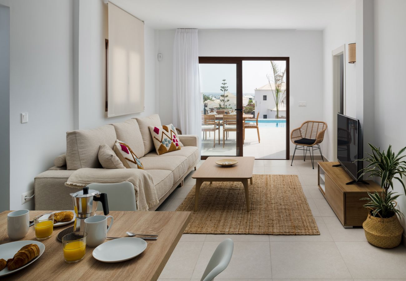 Villa en Playa Blanca - Villa Los Altos Anisa 13A by Escape Home