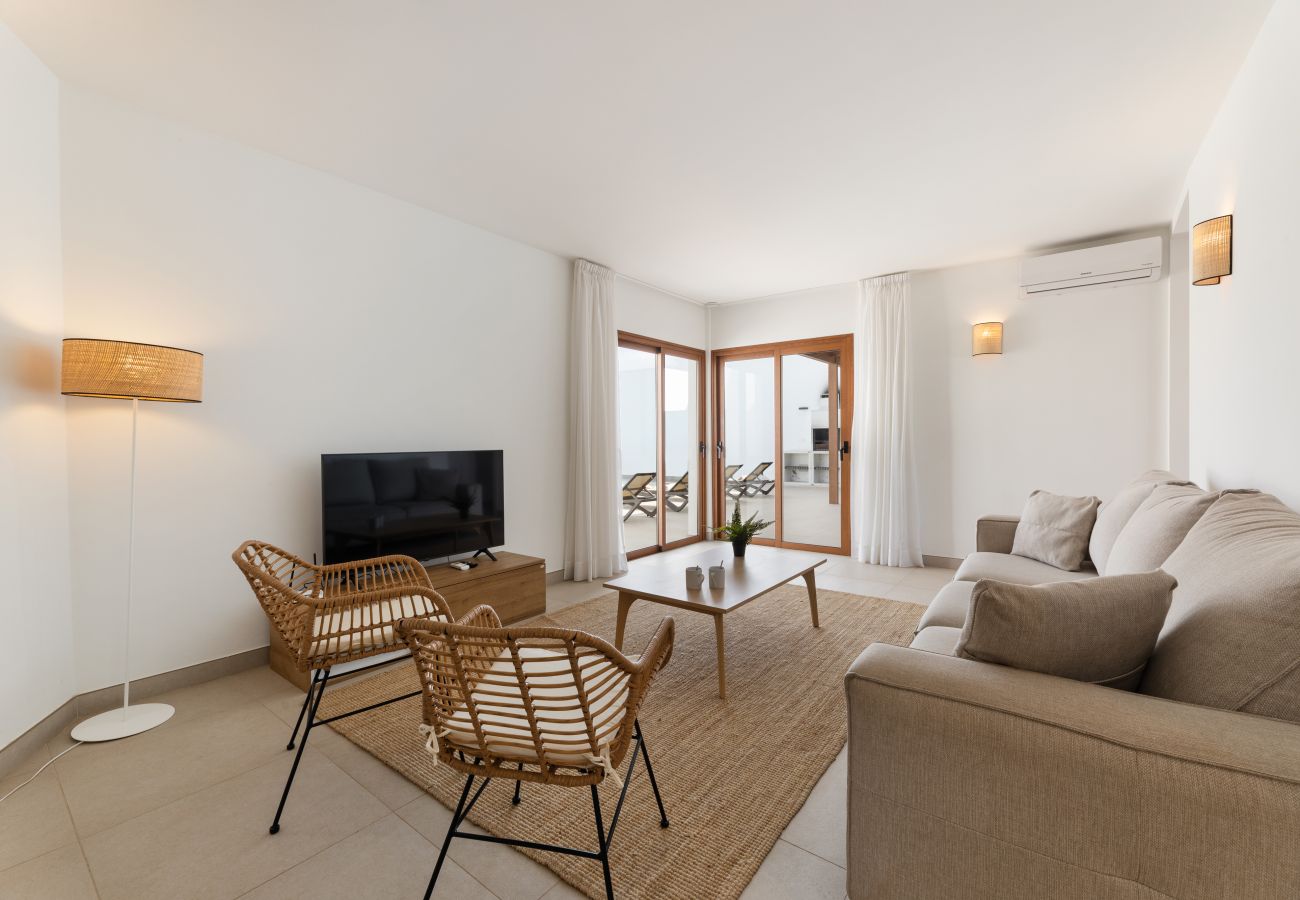 Villa en Playa Blanca - Villa Los Altos Anisa 13A by Escape Home