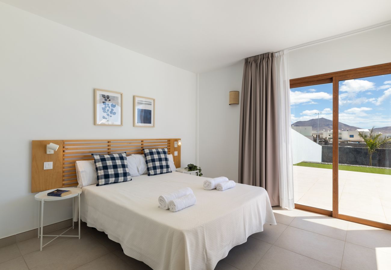 Villa en Playa Blanca - Villa Los Altos Navya 13B by Escape Home