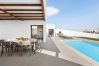 Villa en Playa Blanca - Villa Los Altos Navya 13B by Escape Home