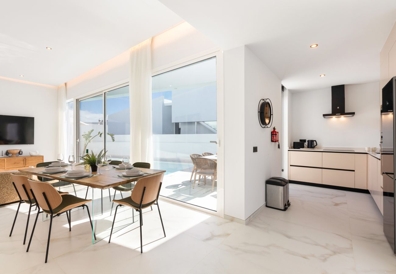 Villa en Charco del Palo - Villa Coralina by Escape Home