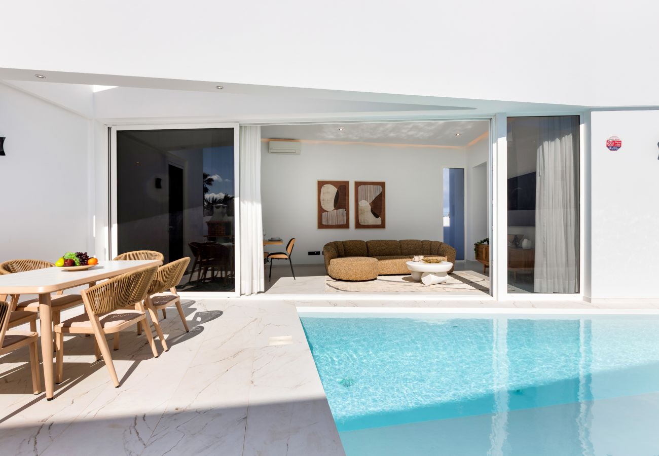 Villa en Charco del Palo - Villa Coralina by Escape Home