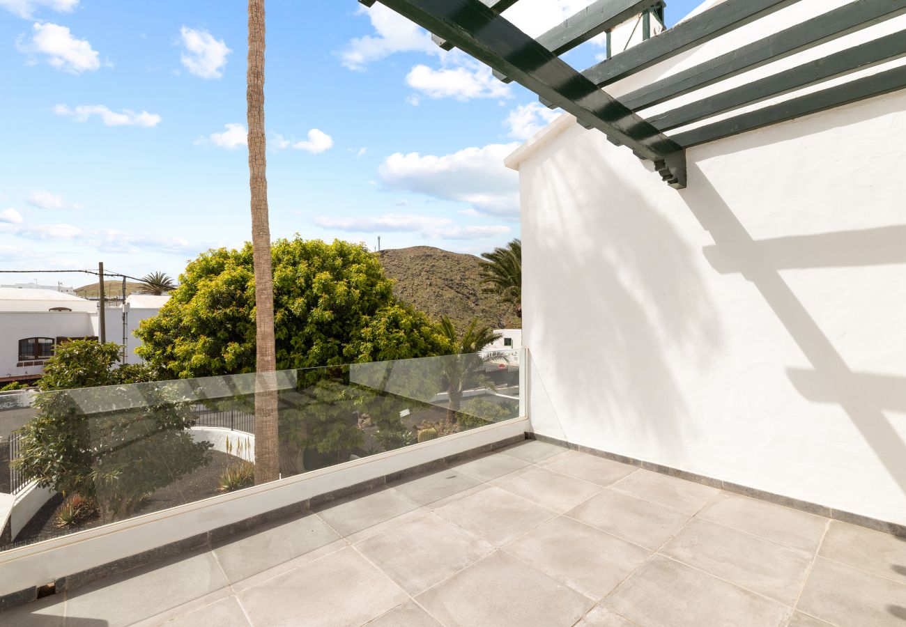 Villa en Tinajo -  Santa Rosa Tinajo by Escape Home 