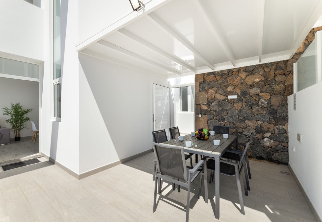 Villa en Tías - Villa Papaya by Escape Home