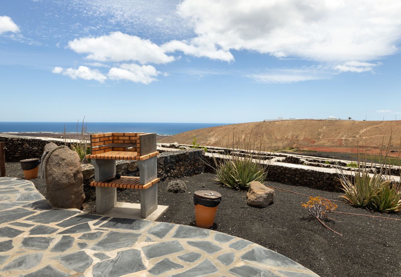Villa en Tías -  Villa Pitaya by Escape Home
