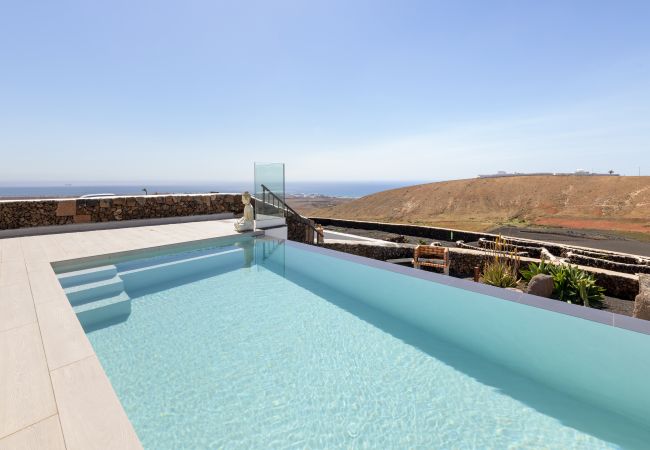 Villa en Tías - Villa Maracuya by Escape Home 