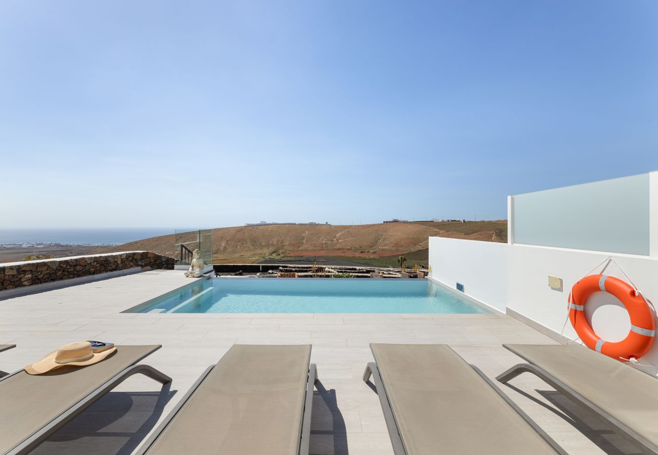 Villa en Tías - Villa Maracuya by Escape Home 