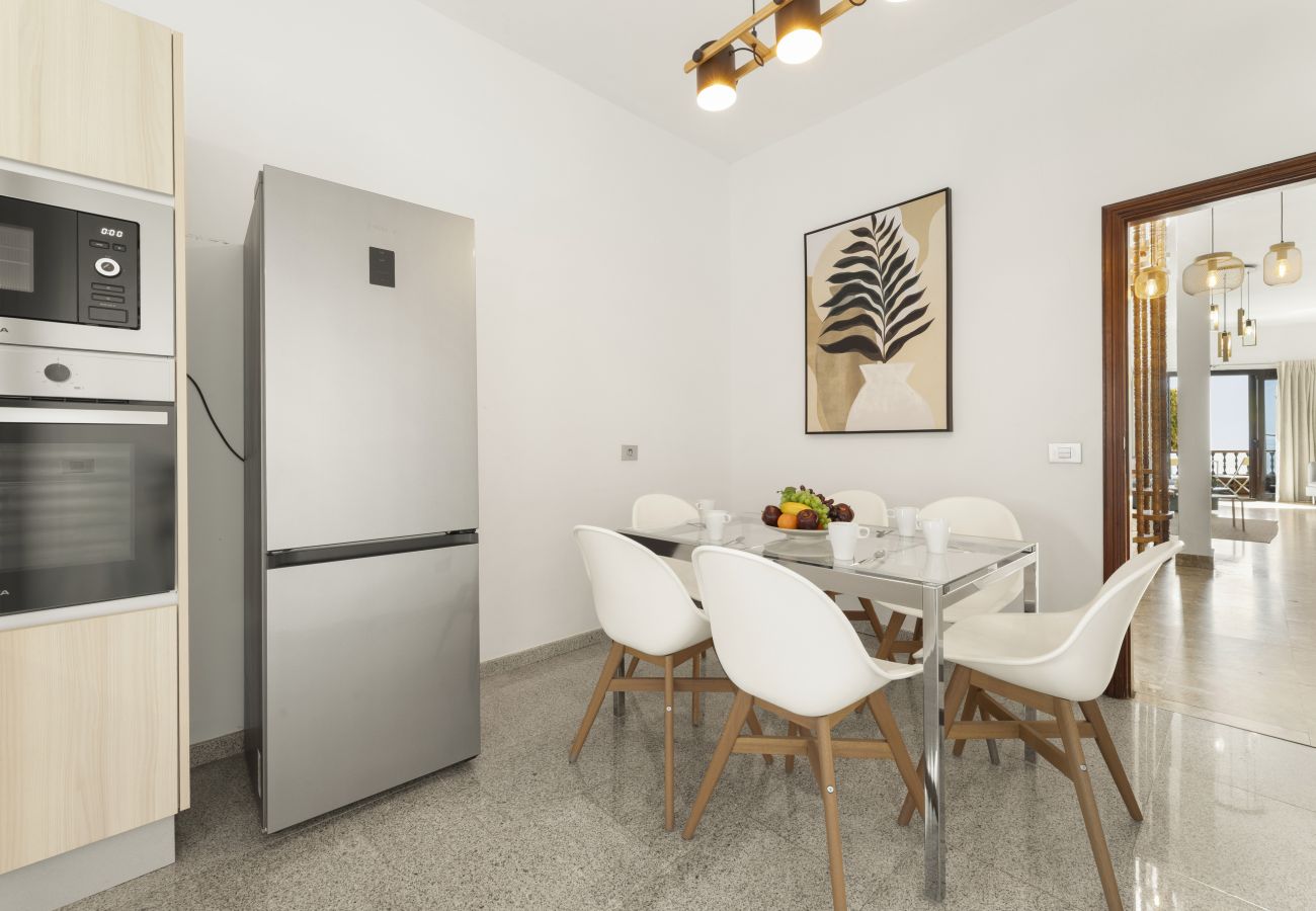 Villa en Puerto del Carmen - Villa Santa Rosa La Peñita by Escape Home