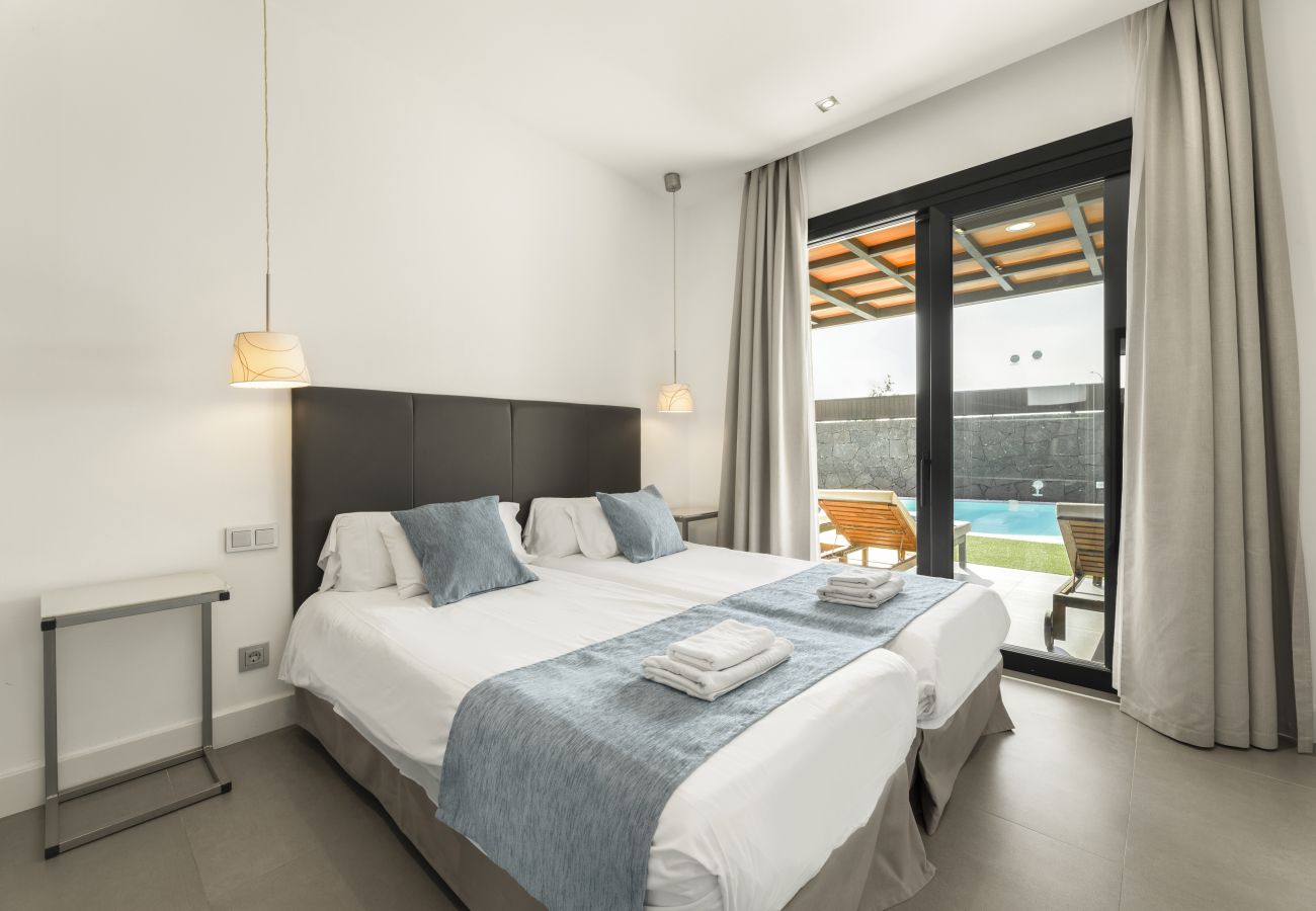 Villa en Puerto del Carmen - Casa Jimena by Escape Home