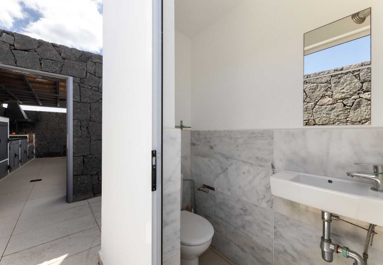 Villa en Puerto Calero - Casa Carlota by Escape Home