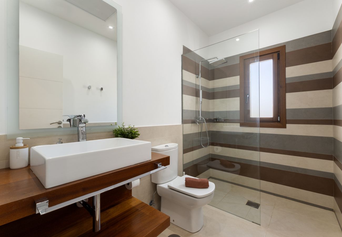 Villa en Puerto Calero - Casa Carlota by Escape Home