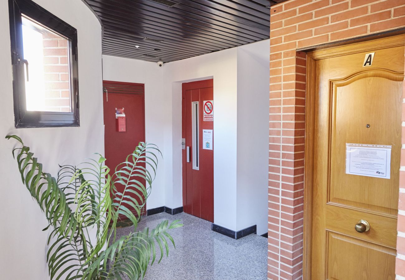 Apartamento en Madrid - Santa Rosa Madrid 101 by Escape Home 