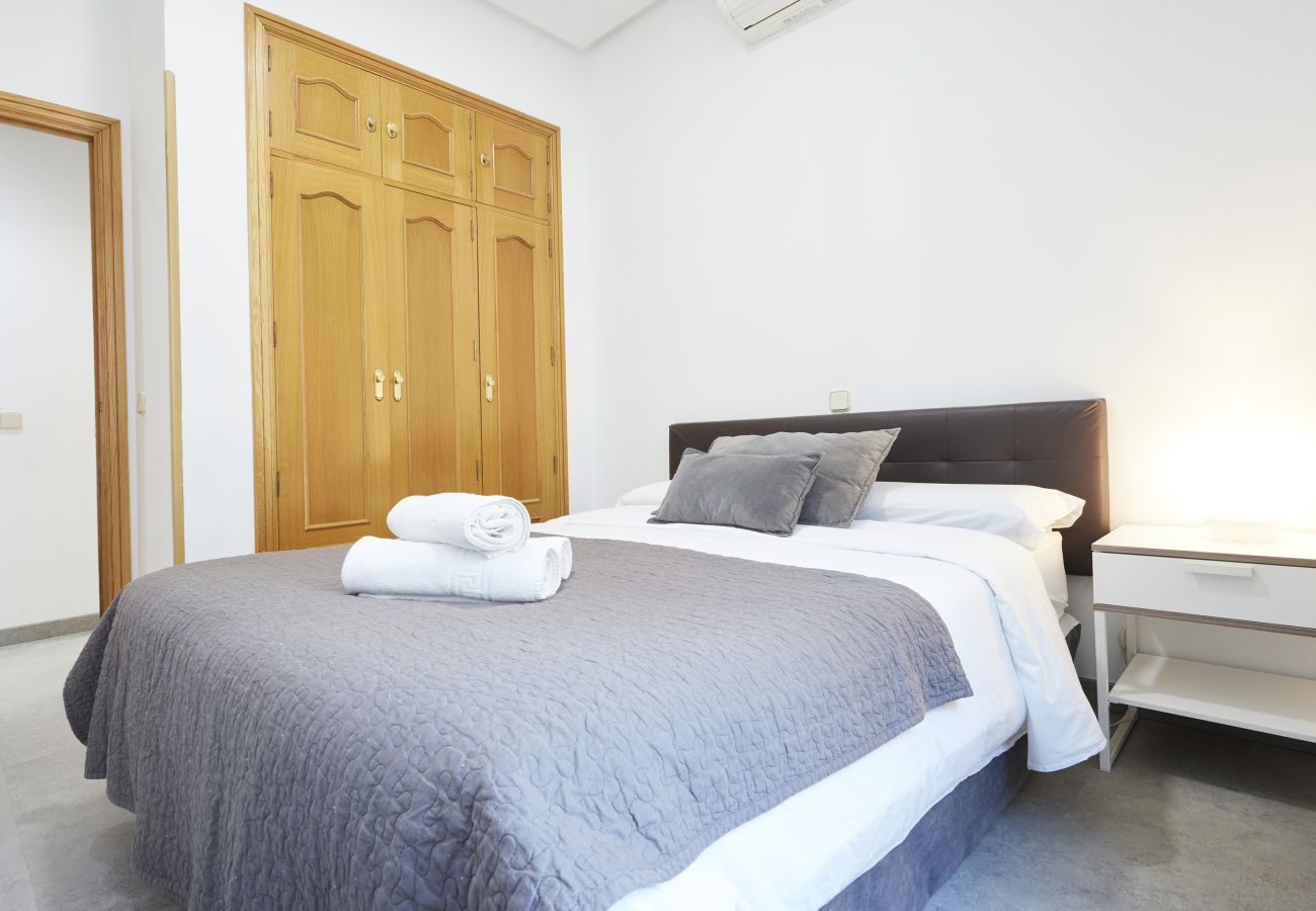 Apartamento en Madrid - Santa Rosa Madrid 204 by Escape Home