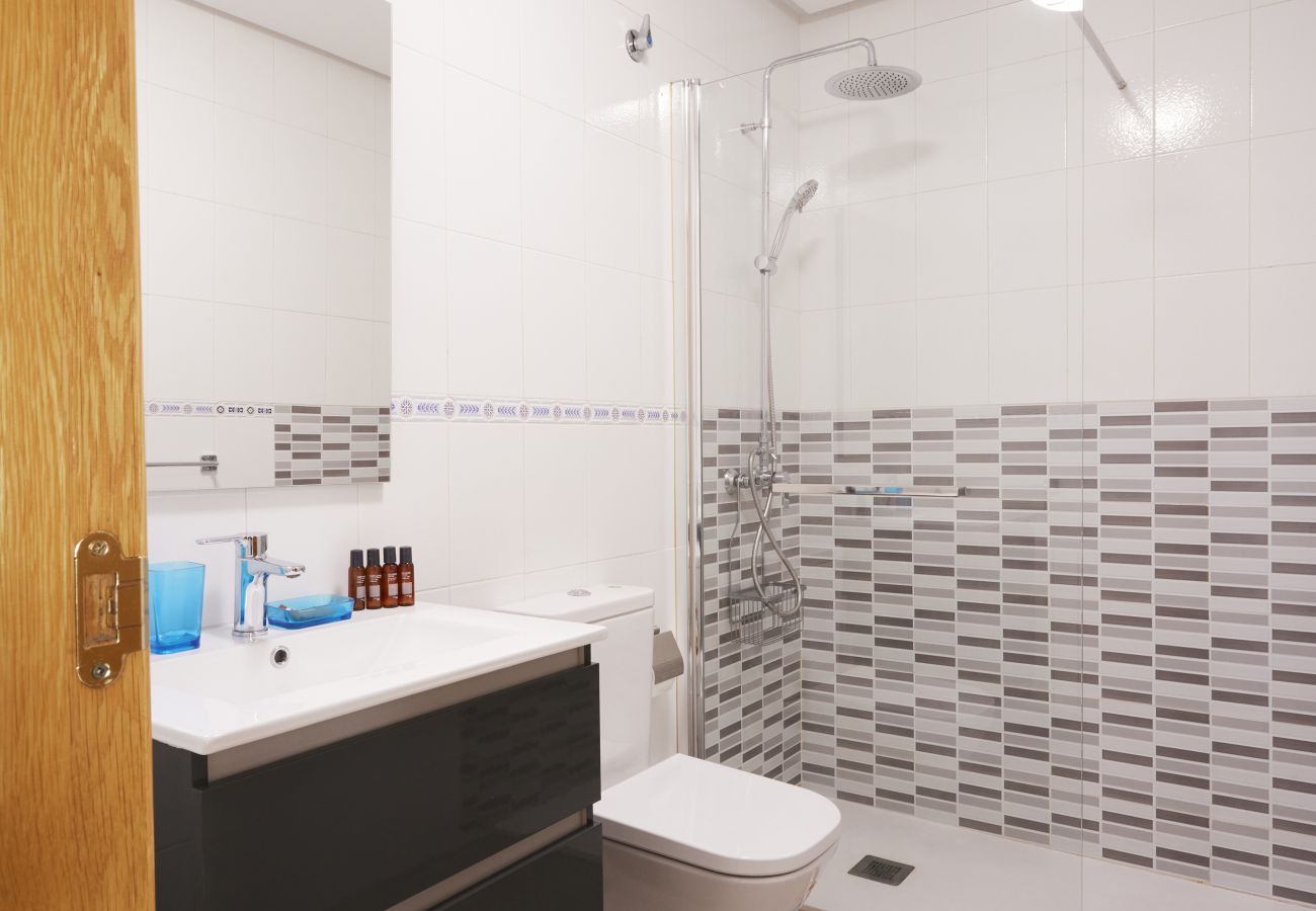 Apartamento en Madrid -  Santa Rosa Madrid 302 by Escape Home