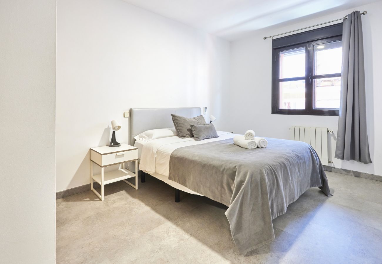 Apartamento en Madrid - Santa Rosa Madrid 303 by Escape Home 