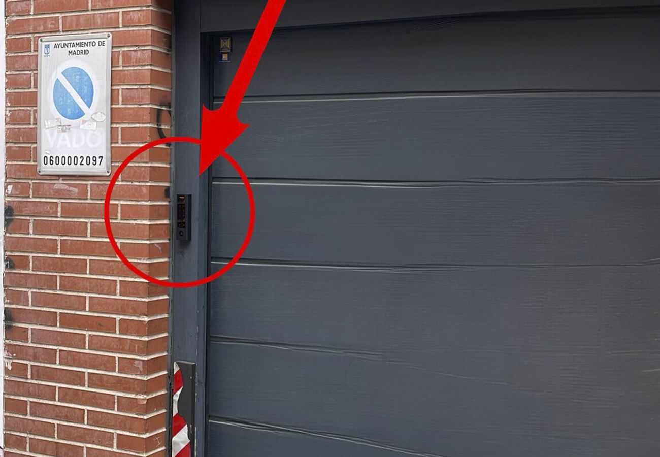 Apartamento en Madrid - Santa Rosa Madrid 304 by Escape Home 