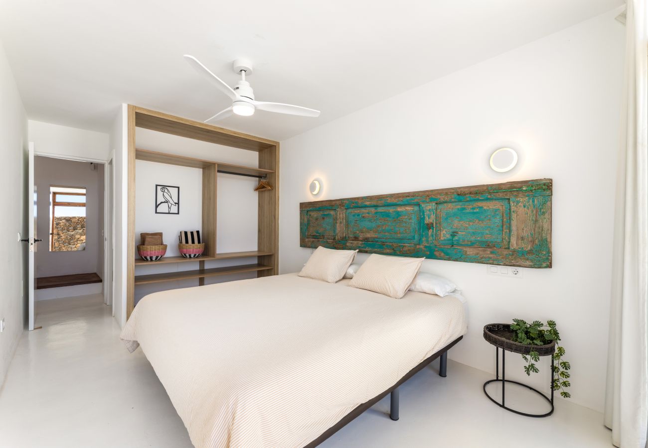 Casa en Puerto del Carmen - Costa Mera Duplex by Escape Home