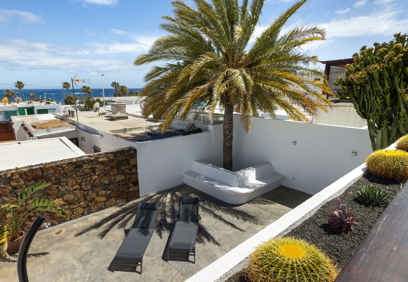 Casa en Puerto del Carmen - Costa Mera Duplex by Escape Home