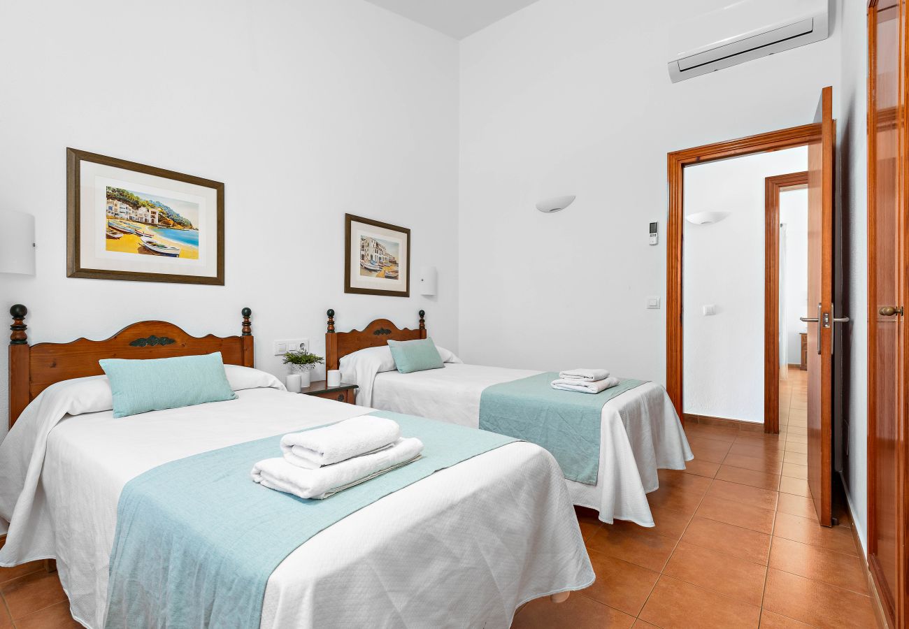 Villa in Cap d´Artruix - Villas Begonias by Escape Home Villa in Cap d´Artruix - Villas Begonias by Escape Home