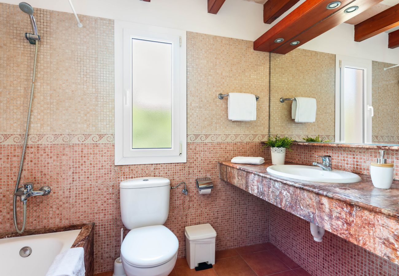 Villa in Cap d´Artruix - Villas Begonias by Escape Home Villa in Cap d´Artruix - Villas Begonias by Escape Home