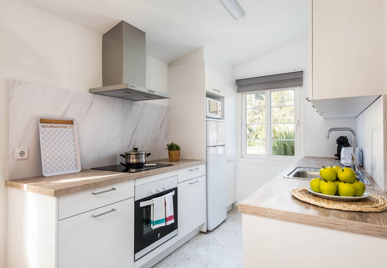 Villas Galdana Palms by EscapeHome, Kitchen  Kitchen