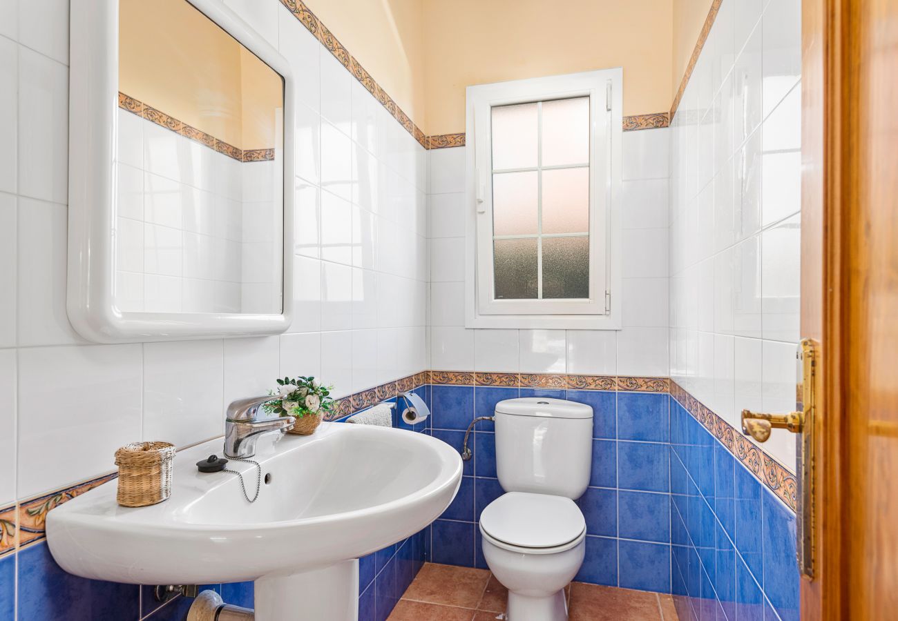Villa Llevant by EscapeHome, Bathroom Bathroom