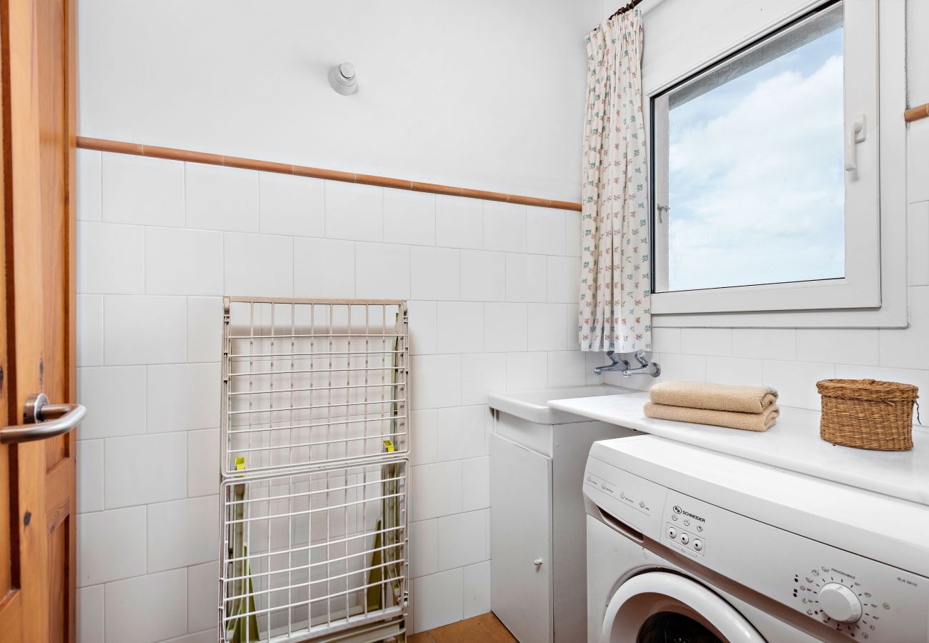 Villa in Binibeca - Villa Iris Torret by Escape Home