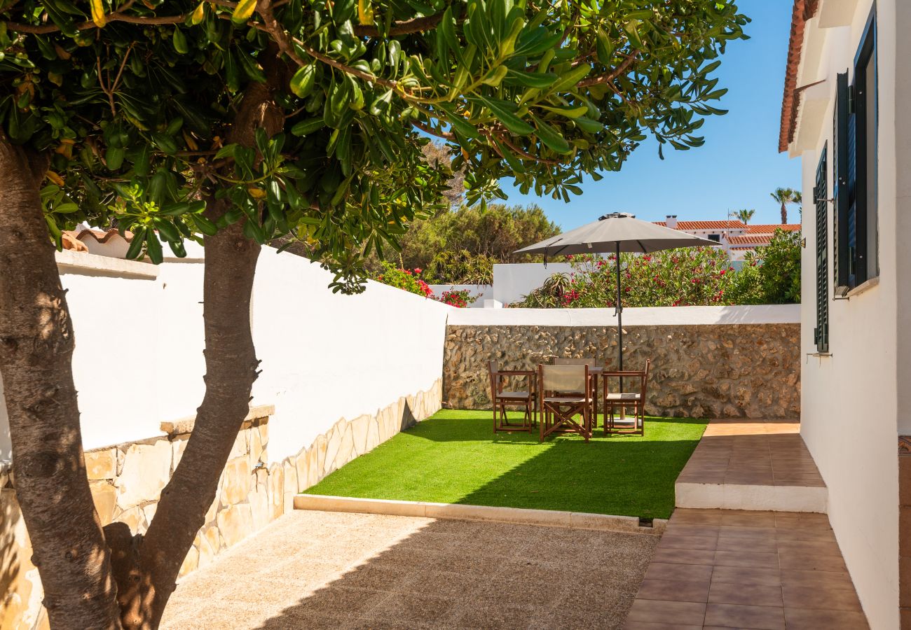 Villa in Arenal d´en Castell - Villa Mar Azul by Escape Home