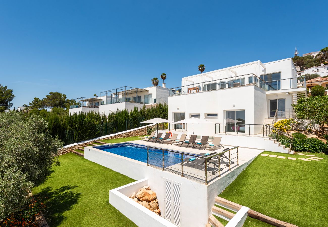 Villa in Son Bou - Villa Paradise by Escape Home