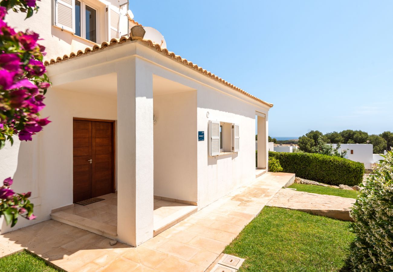 Villa in Es Mercadal - Villa Arual by Escape Home