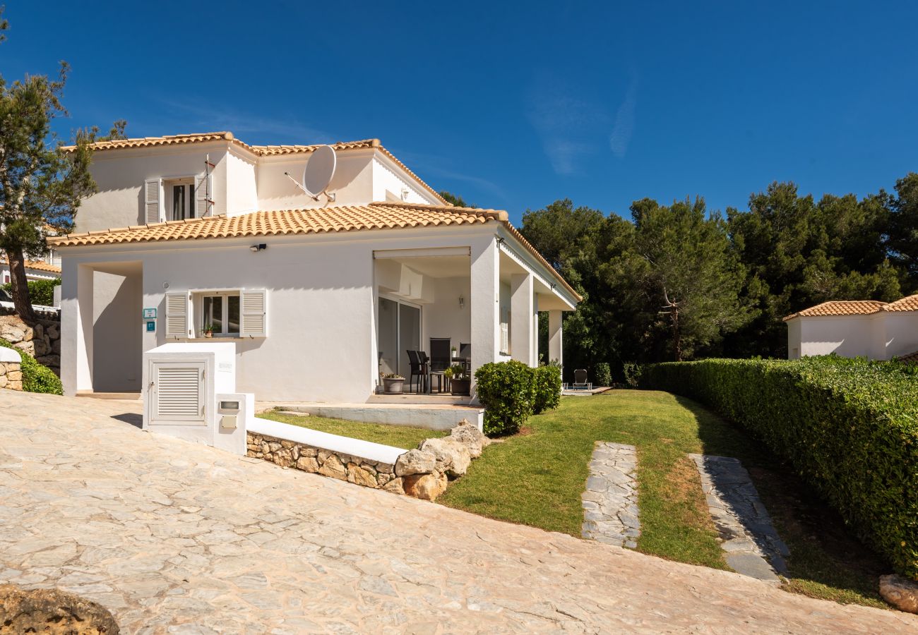 Villa in Coves Noves - Villa Arual by Escape Home
