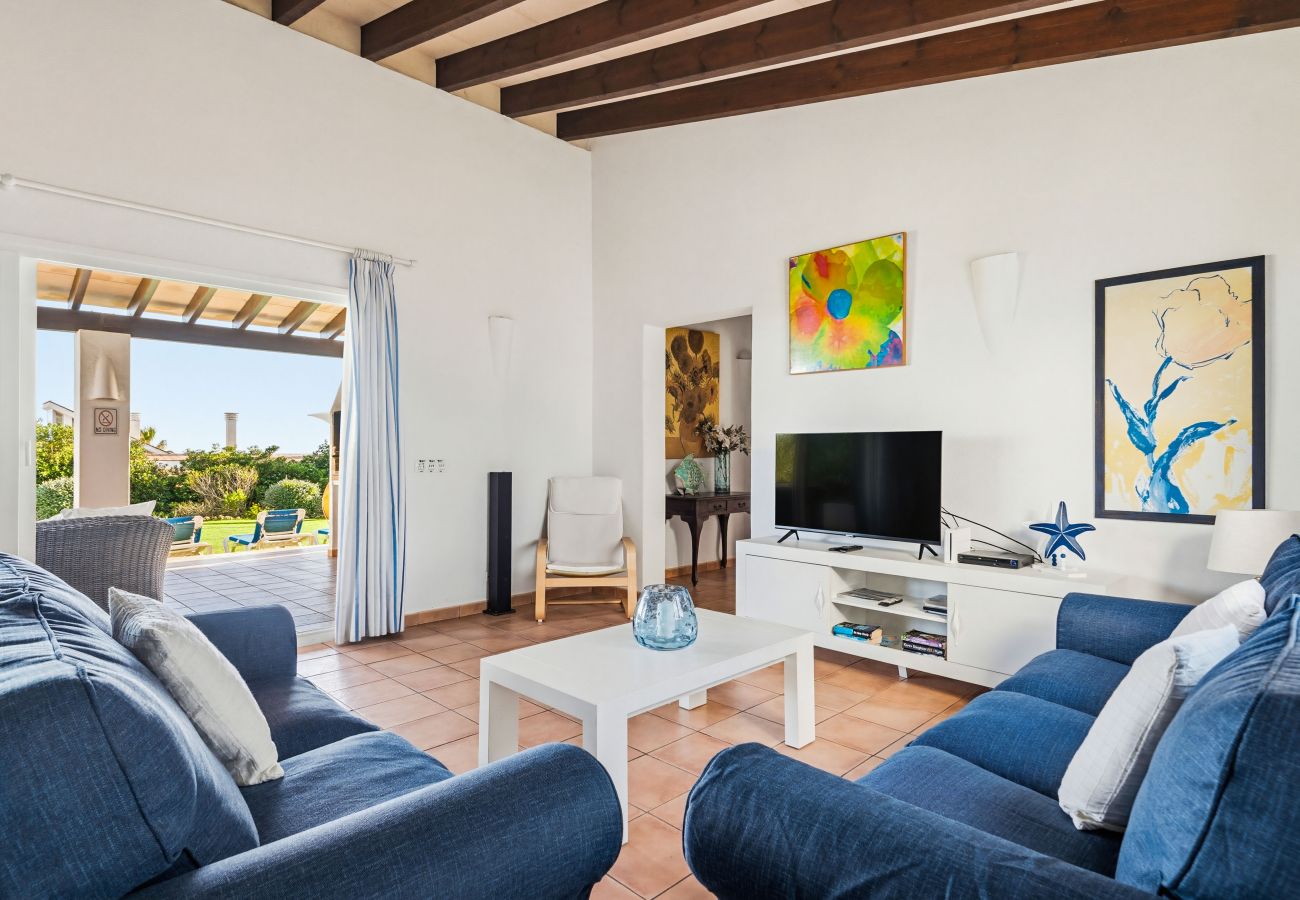 Villa in Binibeca - Villa Sonrisa by Escape Home