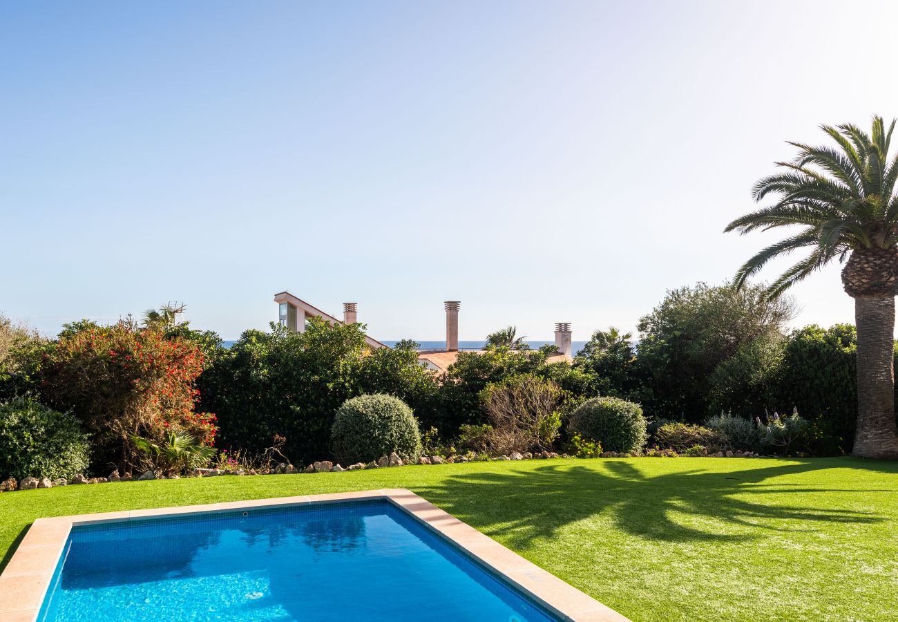 Villa in Binibeca - Villa Sonrisa by Escape Home
