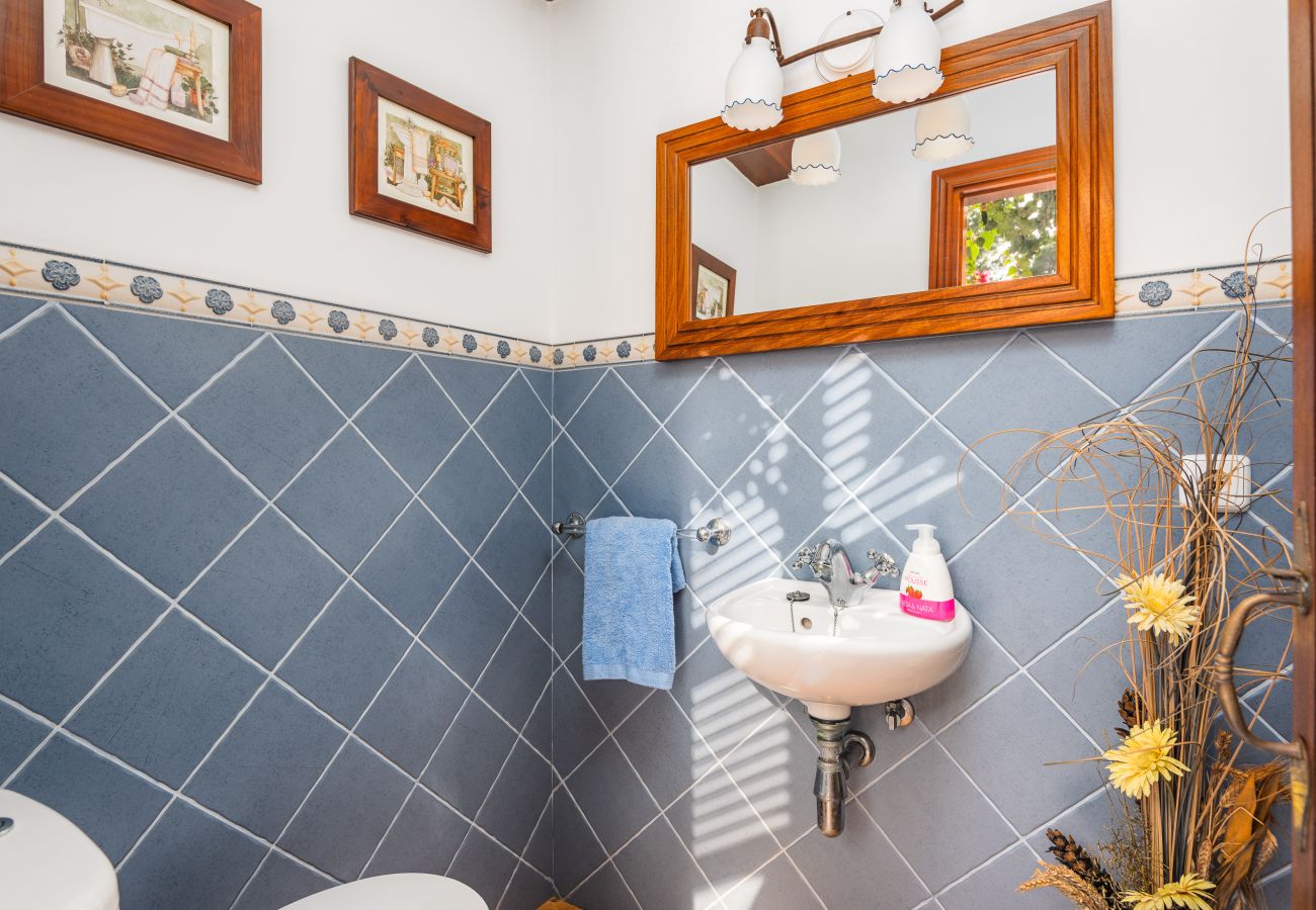 Villa in Cala Blanca - Villa Moll Moll by Escape Home