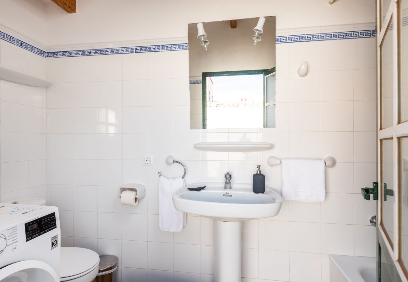 Villa La Plaza by EscapeHome, Bathroom Bathroom