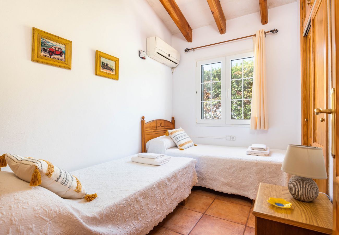 Villa in Calan Porter - Villa Rouss by Escape Home Villa in Calan Porter - Villa Rouss by Escape Home