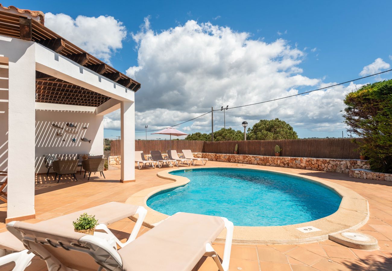 Villa in Calan Porter - Villa Rouss by Escape Home Villa in Calan Porter - Villa Rouss by Escape Home