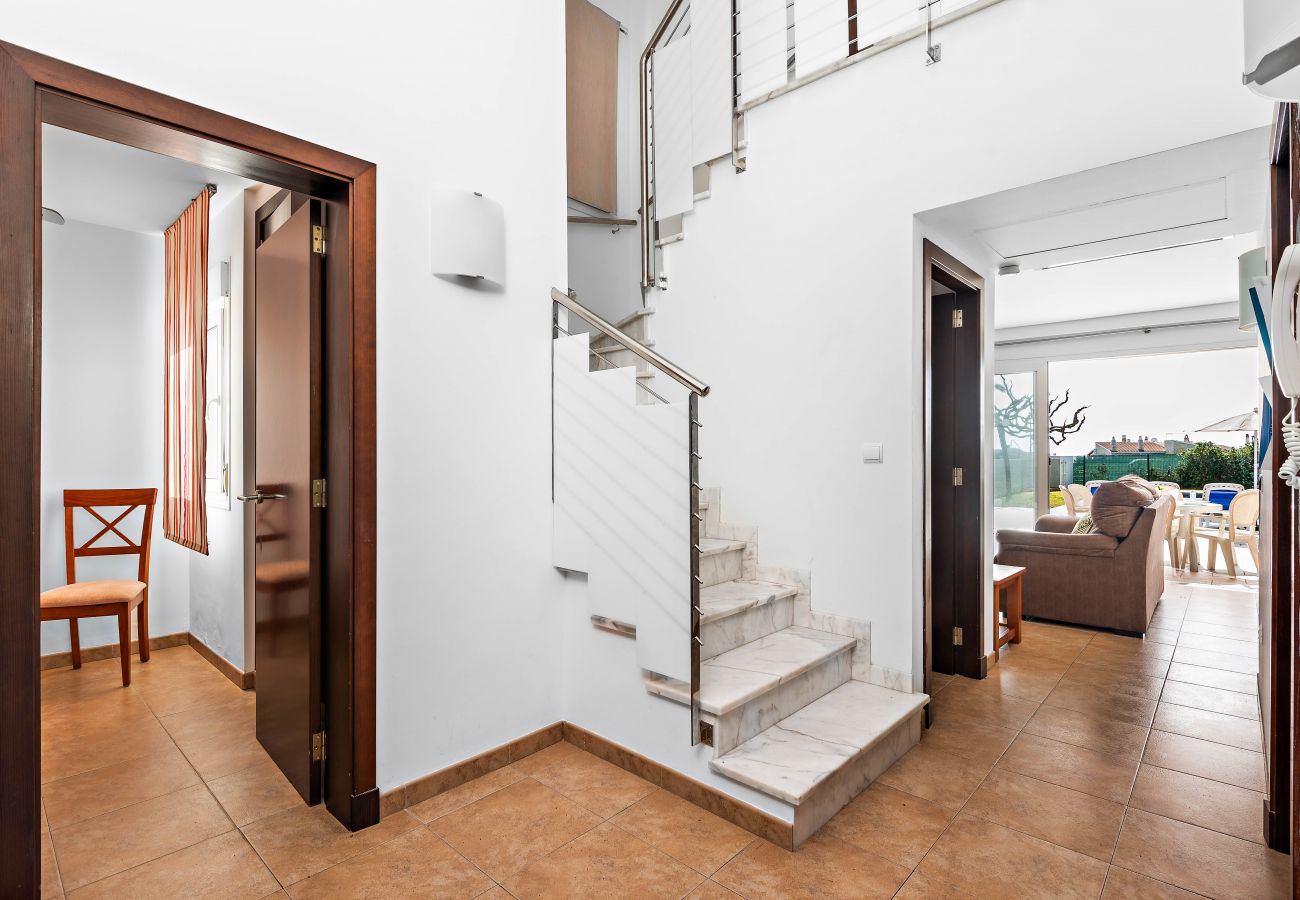 Villa in Cala´n Bosch - Villa Olivia by Escape Home Villa in Cala´n Bosch - Villa Olivia by Escape Home