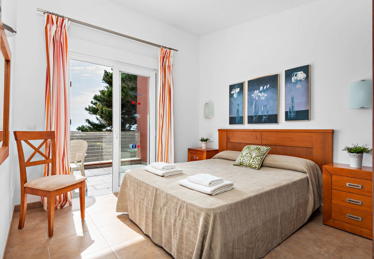 Villa in Cala´n Bosch - Villa Olivia by Escape Home Villa in Cala´n Bosch - Villa Olivia by Escape Home