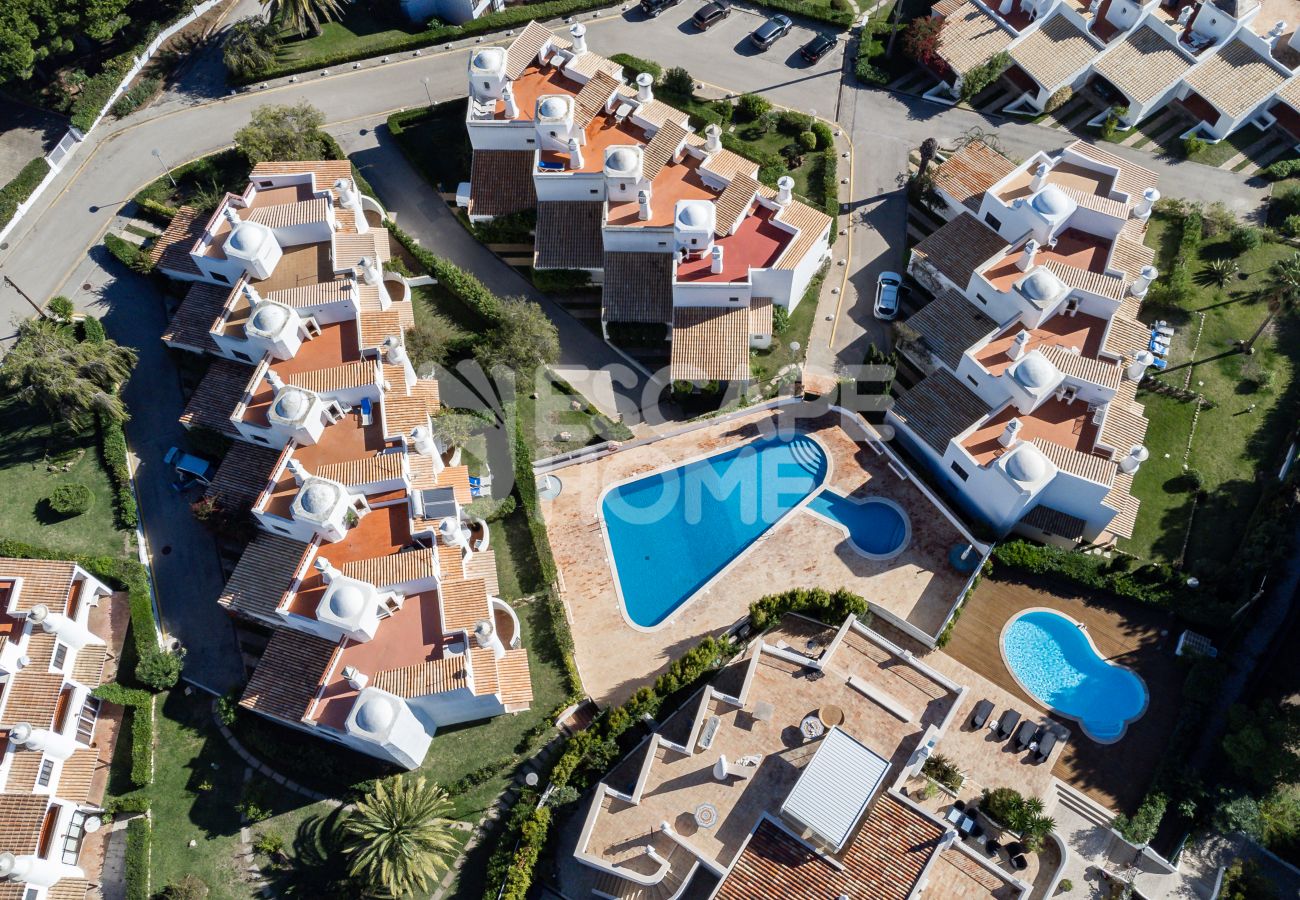 Terraced House in Porches - Casa do Levante