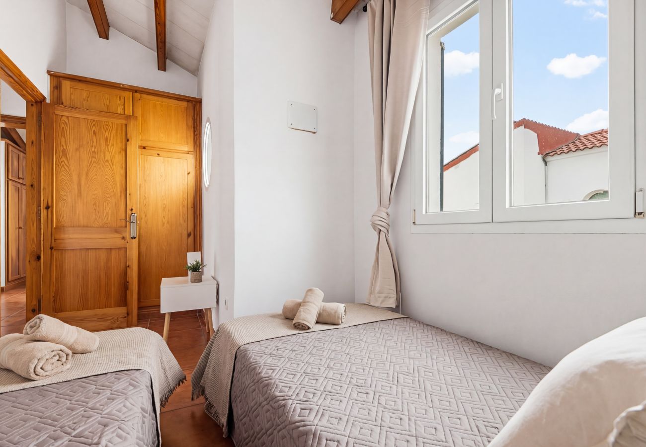 Villa in Cala´n Blanes - Villa Jeybo by Escape Home