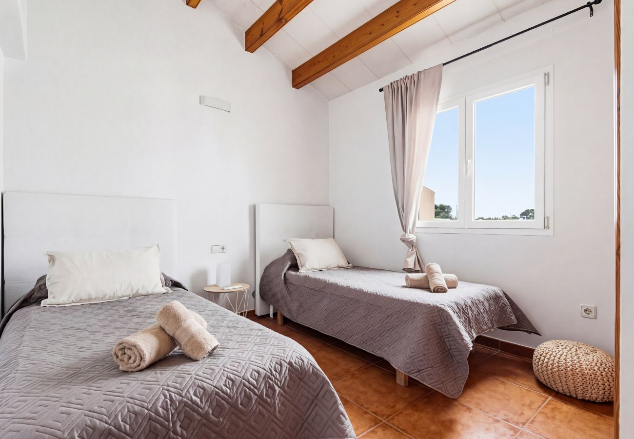 Villa in Cala´n Blanes - Villa Jeybo by Escape Home